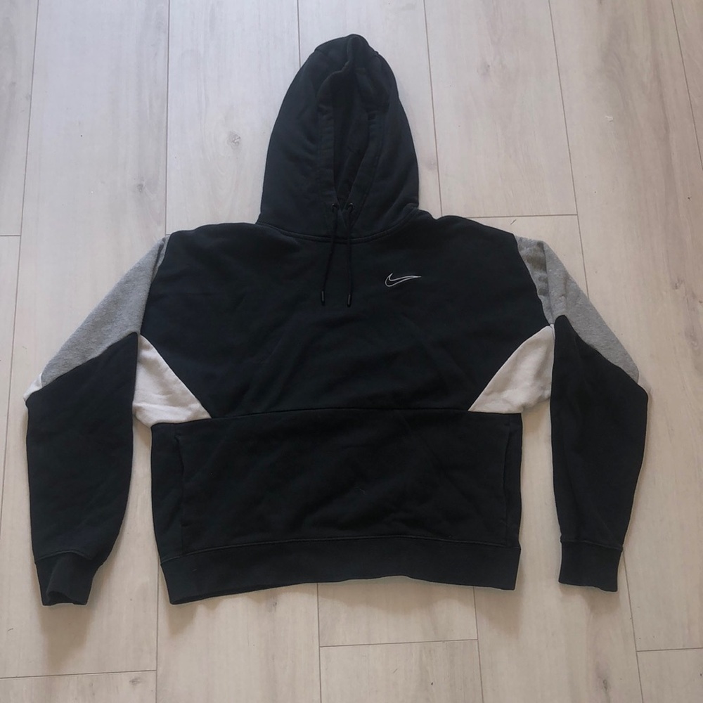 Colorblock black Nike hoodie